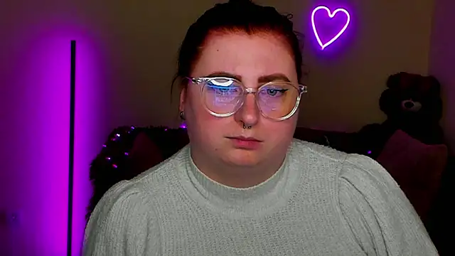 Alicia_love00 webcam