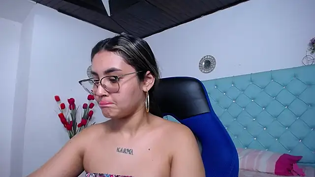 kathe-mills235 webcam