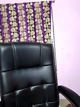 Webcam Model (cutie_pei002)  is live.Free join now!