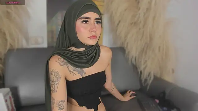 seraphine_arabic webcam