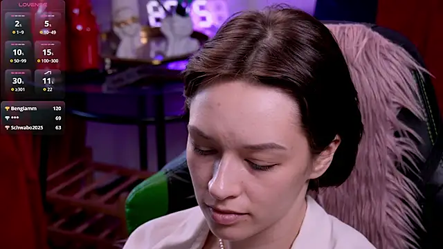 YourDarlingVivian webcam