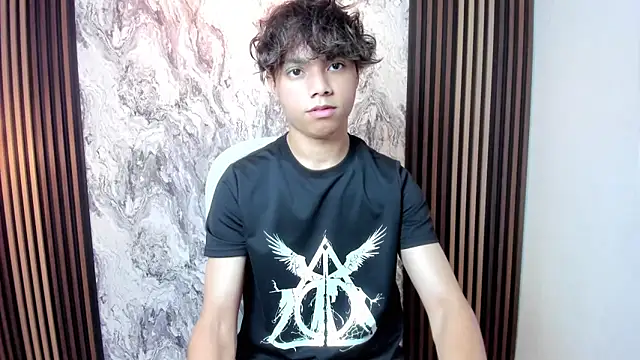 Honeymoon_sariel webcam