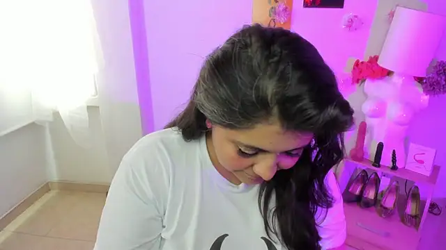 TifanyAmazinng webcam