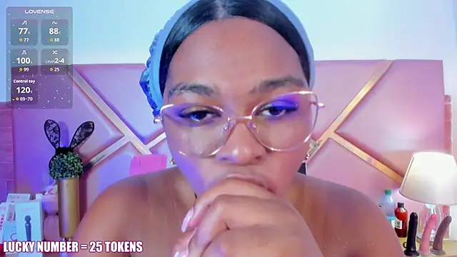 SophieSinclair webcam