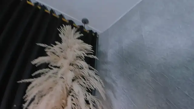 madisonyeduar_ webcam