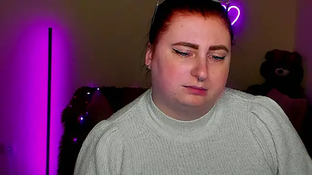 Alicia_love00 webcam