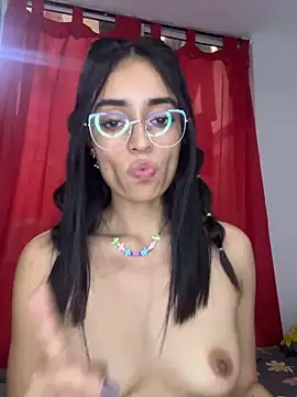 leilani_X webcam