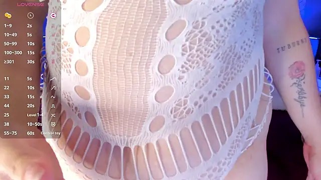 DanniaMonroee webcam