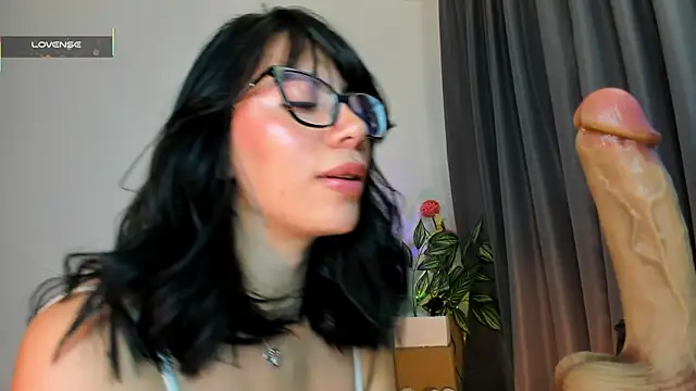 Silvanna-Moree webcam