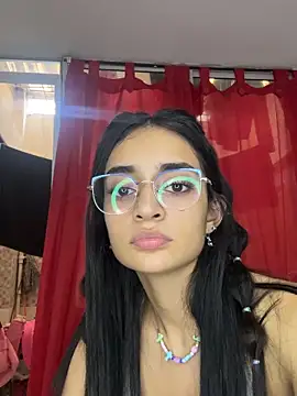 leilani_X webcam