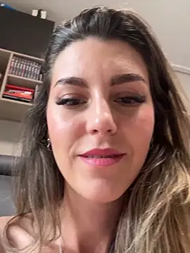 nicole_98 Live Webcam on Stripchat