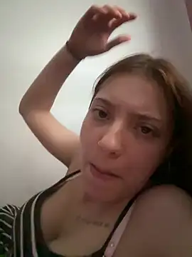 SofieKayla - Live Cam