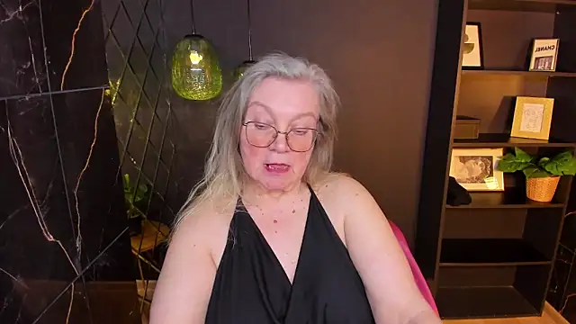 NataliMellow live sex cam