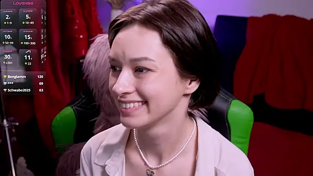 YourDarlingVivian webcam