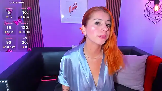 Nahiajhonson_ webcam