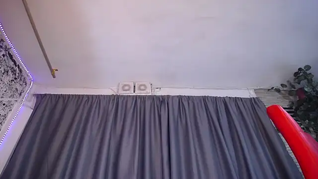 hornytsblonde webcam