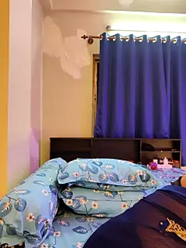 noty_girl2 (F milf) - Nepels show