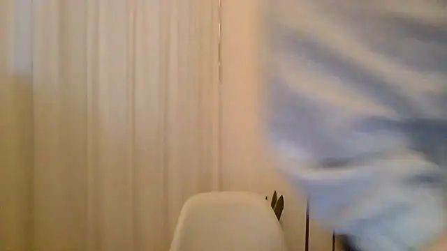 anonimo7735 - ANONIMO7735's free webcam - UK Sex Cams