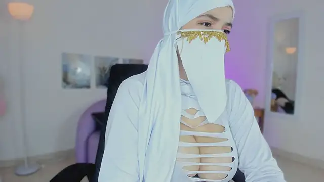 salma_isawwii webcam