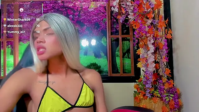 Karol_Vanessa__ webcam