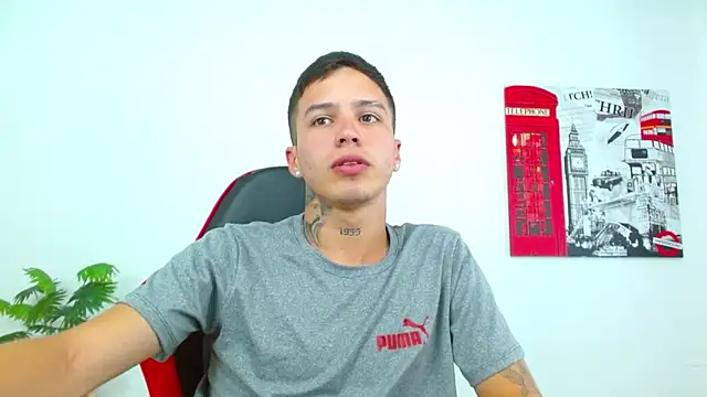 cumandres18 - Cumandres18's free webcam - UK Sex Cams