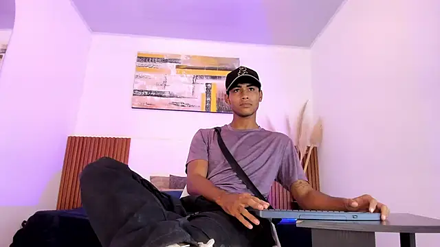 zander_2120 live sex cam