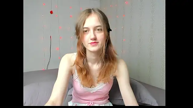 dreamy_pollyyy webcam
