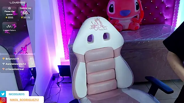 babyy_nicols_m webcam