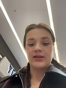 your_babymila webcam