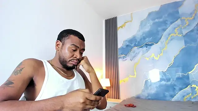 Kylieandjhonny webcam