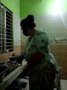 papte- (F young) - New phone