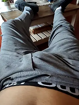 LuqenZo live sex cam