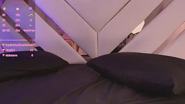 Noa_butterfly_ webcam