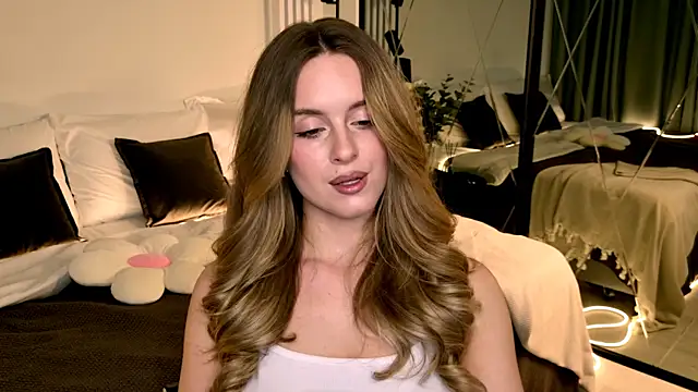 RozzitaBedberry webcam