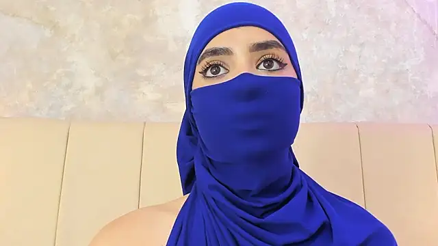 nayiraa_ live sex cam