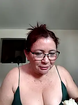 Webcam Model (marfil_milf)  is live.Free join now!