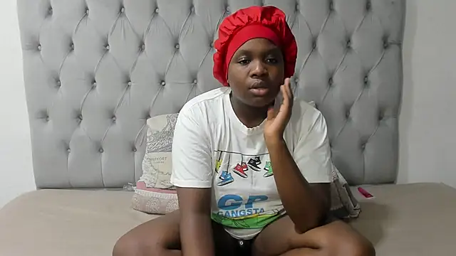 DarkBubble_xx webcam