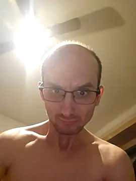 UpbeatXiphias webcam