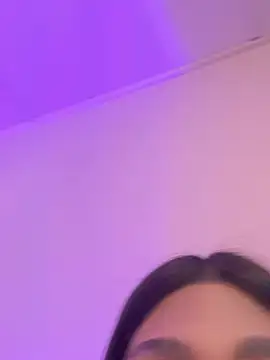 SERENA_JONESS webcam