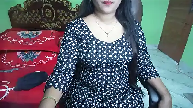 BengaliQueenStar webcam