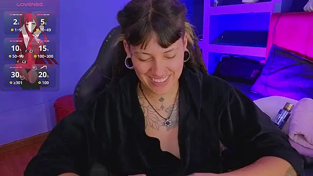 _sharlotte777 webcam