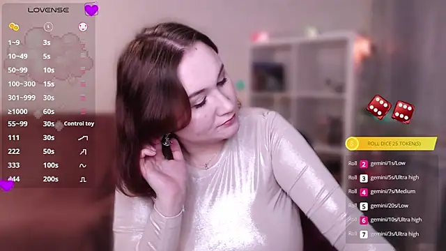 laura_palmerr webcam