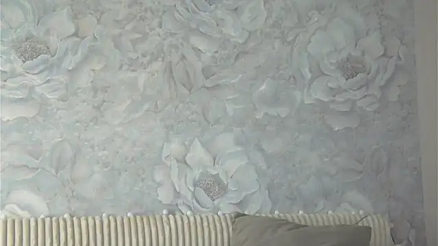 SunnivaCovil live sex cam