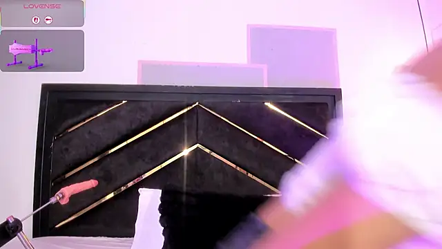 april_jones05 webcam