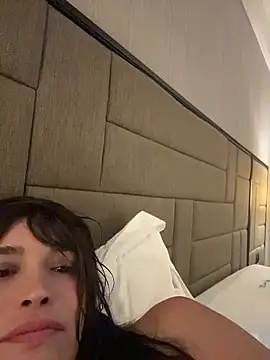 Zeravina live sex cam