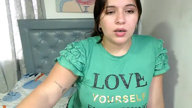 sarah_aguilar webcam