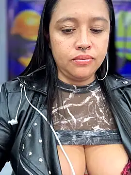 _Mia-Safety_Inspector webcam