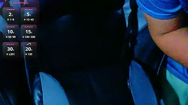 Oliver_Jamees webcam