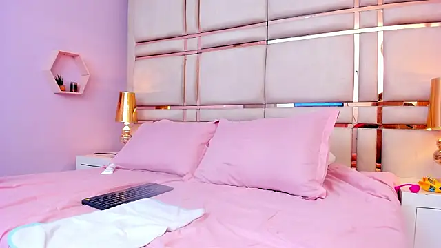 VictoriaGarret webcam