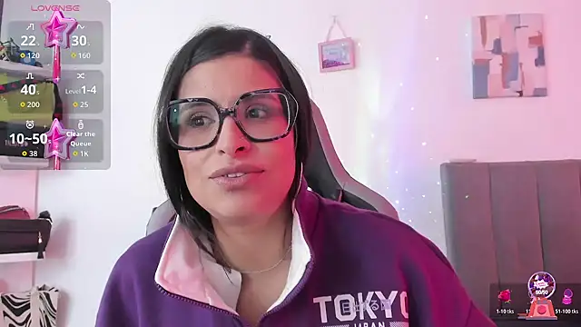 Webcam Model (_elektrah)  is live.Free join now!